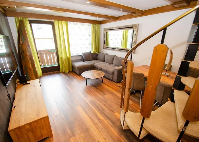 شقة Penthouse Eightyone Incl Summer Card By In One *